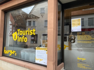 Antrag: Änderung der Öffnungszeiten Tourist Info