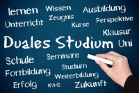 Antrag: Führungspersonal selbst ausbilden